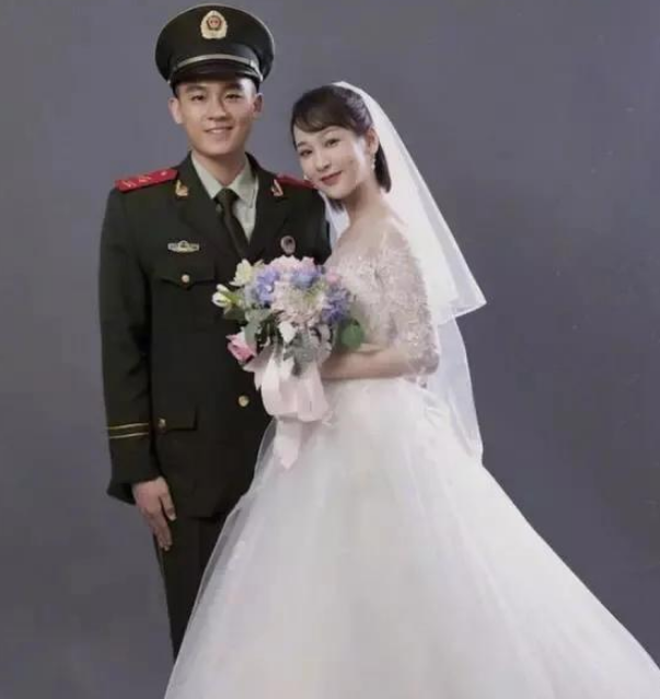 本以为杨紫和欧豪婚纱照最甜,看到杨紫和张一山之后,瞬间酸了