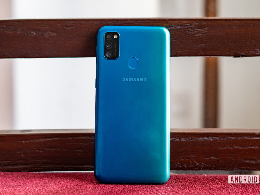 三星m30s,exynos9611处理器 6千毫安电池,续航时间2天!