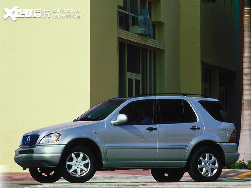 第一代奔驰m级(w163)1997年-2006年