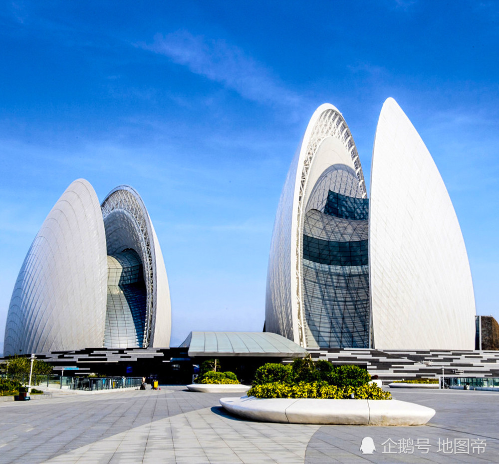 航拍珠海大剧院,中国唯一建设在海岛上的歌剧院