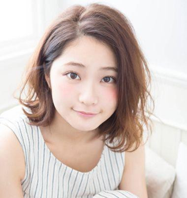 脖子短的女生适合短发么?几款非常百搭的发型