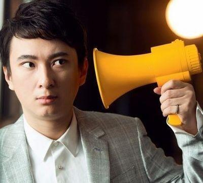 女网友吐槽万达爆米花量少 王思聪回复终身免