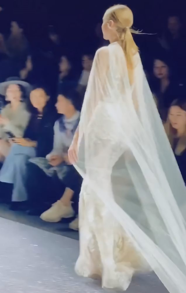 婚纱吧_婚纱情侣头像