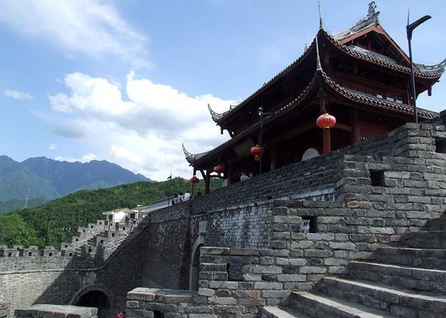 青溪古镇门楼