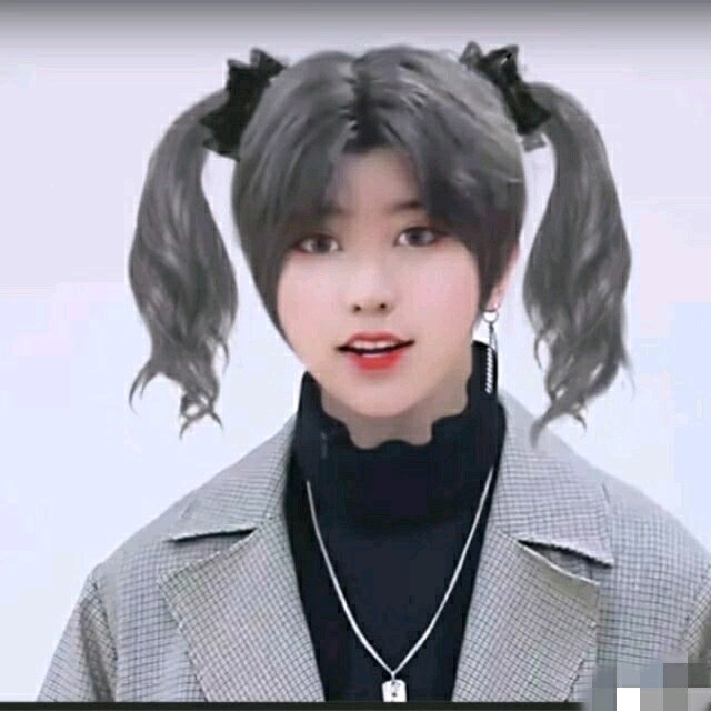 话说回来 蔡徐坤的鸡你太美视频,一经推出,就迅速的火遍了全网