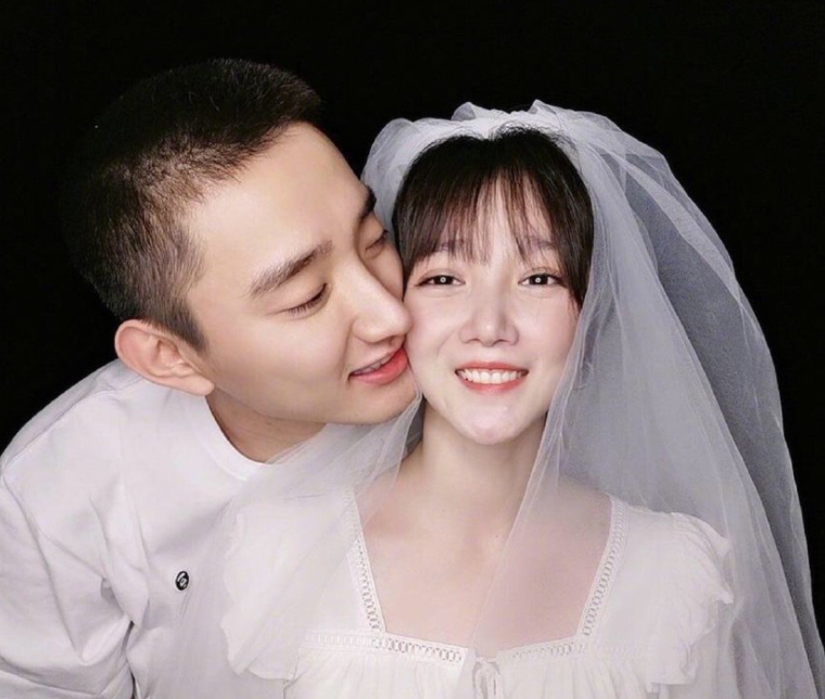金晨婚纱照_汪东城和金晨的婚纱照