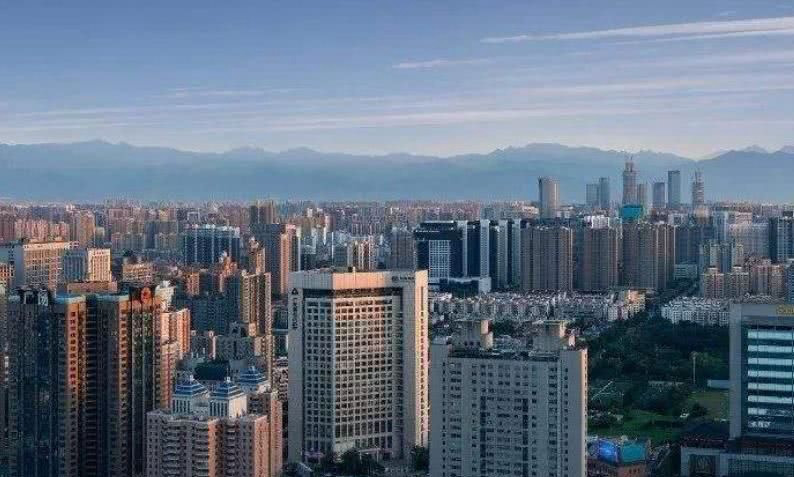西北高楼城市西安,这样的城建不输任何城市,看起来确实霸气
