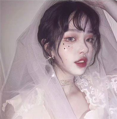 公主风女生头像:你长大了要嫁一个对你好的人,疼你疼到骨子里的人!