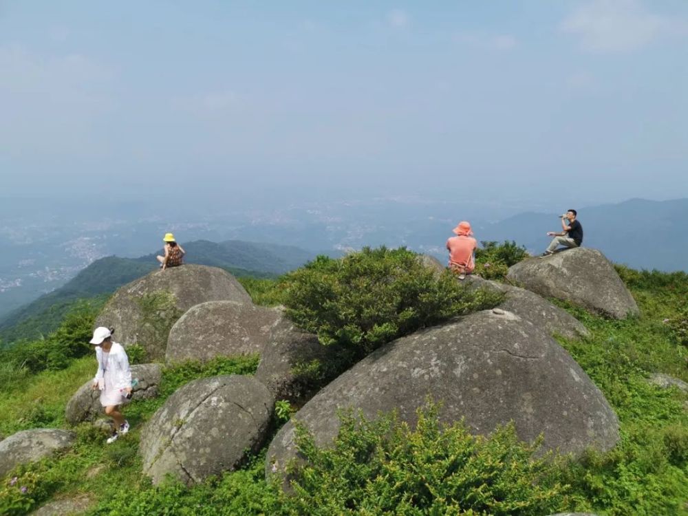 玉林山背人口_玉林佛子山风景图片(3)