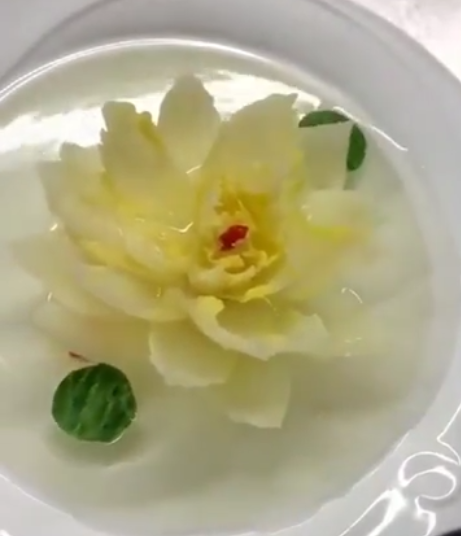 国宴的开水白菜到底有多牛看到开水浇上的那一刻网友太惊艳