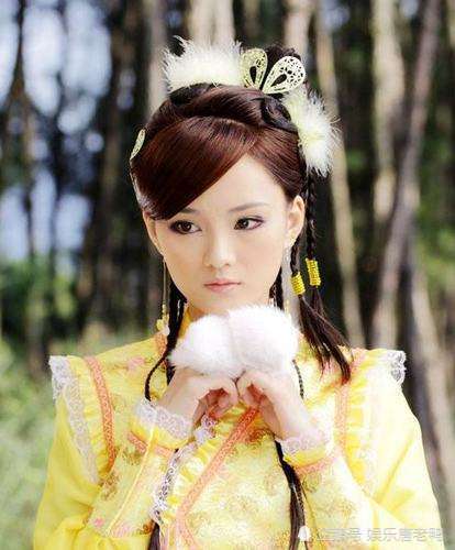 谁还记得《活佛济公》中的白雪吗?九年后和济公合照,美到不敢认