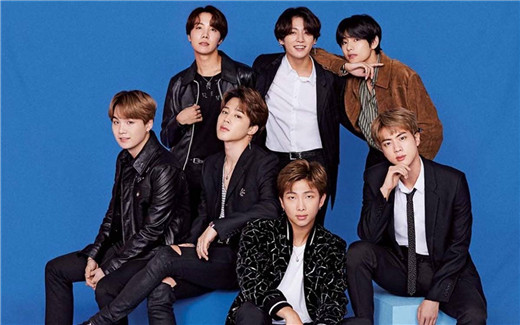 防弹少年团连续两年获"mtv ema"三冠王展现全球人气