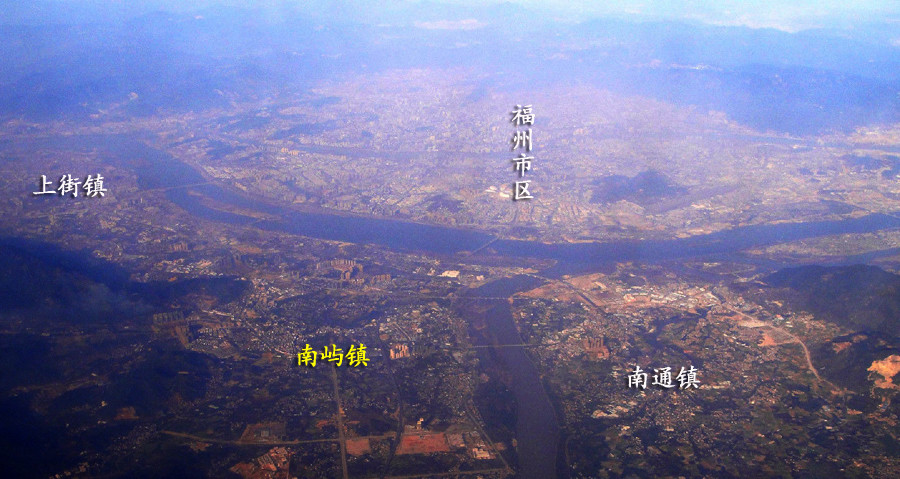 福建福州闽侯县一个镇和市区仅一河之隔拥有旗山景区