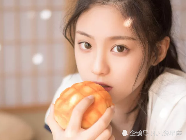 十二大星座中,可爱又迷人的三大星座女,很受异性的