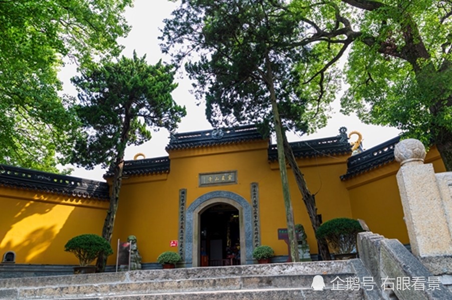 苏州名刹木渎古镇灵岩寺