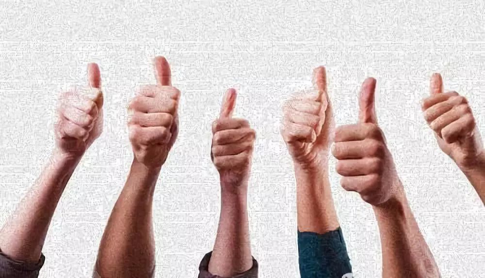 夸奖别人或者赞美事物的时候,就可以这句 c"est génial,有种"棒棒哒