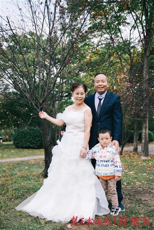 baby婚纱照好恐怖(2)