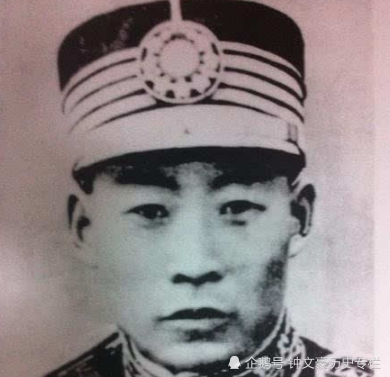 赵登禹1943年12月初,在日军再次发动大规模进攻之际,孙明瑾临危不惧