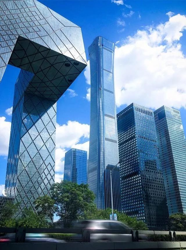5北京中信大厦 位于北京中央商务区;总高528米;地上108层,地下7层 05