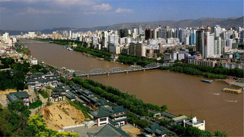 2018兰州经济总量_兰州对外经济贸易学院(3)