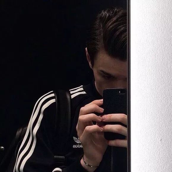 抖音痞痞的男生头像