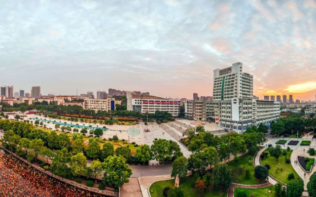 湖南医学院排名_湖南师大医学院图片(3)