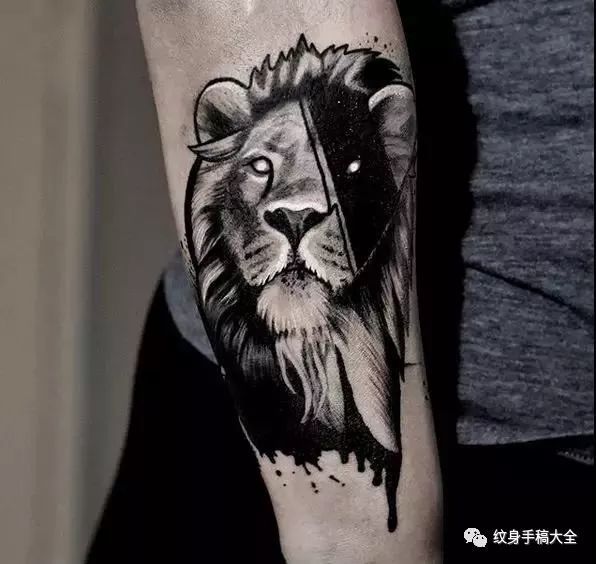 黑色纹身