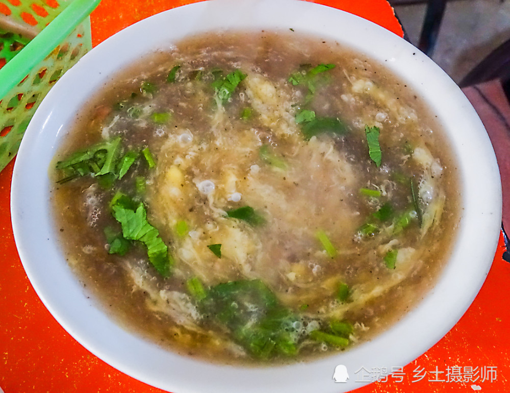 淮北二矿小吃煎包1元4个油条一元2根,糖糕1元3个,真心