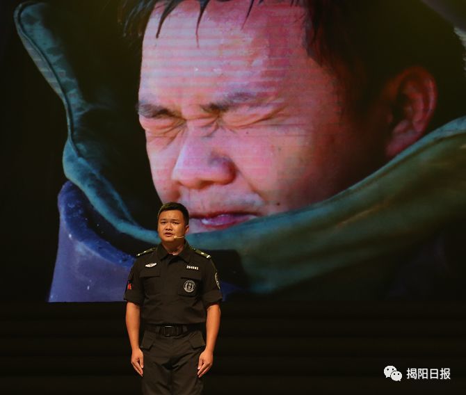 潘梓浩:危急时刻最帅的"逆行者"