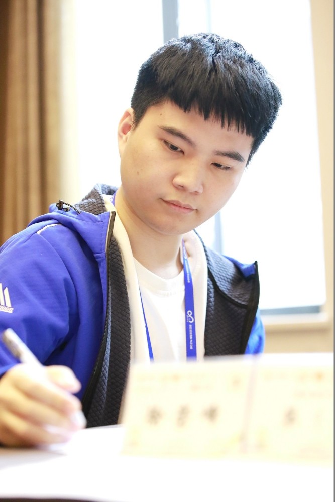 智运会衢江象棋赛区青年男子决赛:东道主浙江队徐崇峰