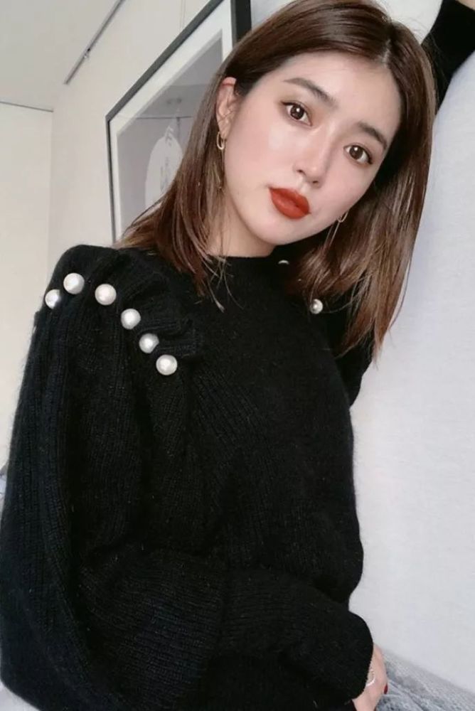 大口智惠美:身高162的朝和风美人,用知性港风重定日系