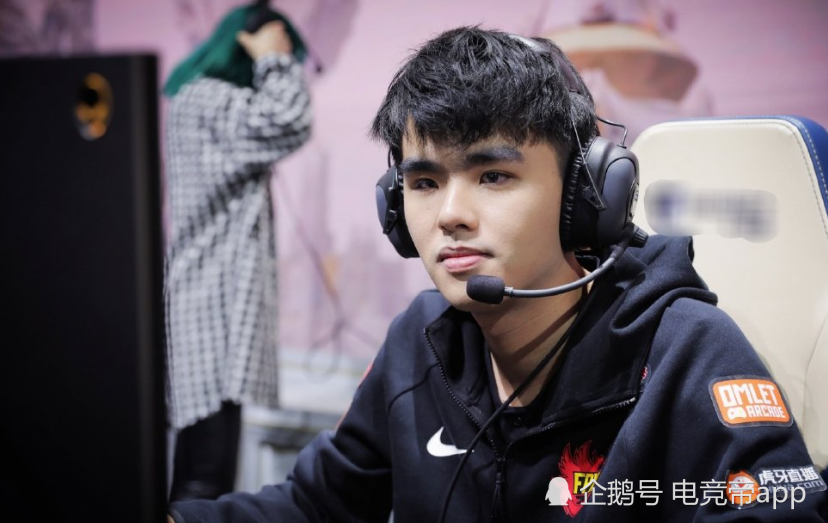 lwx上报纸:福清小伙林炜翔成福建第一人