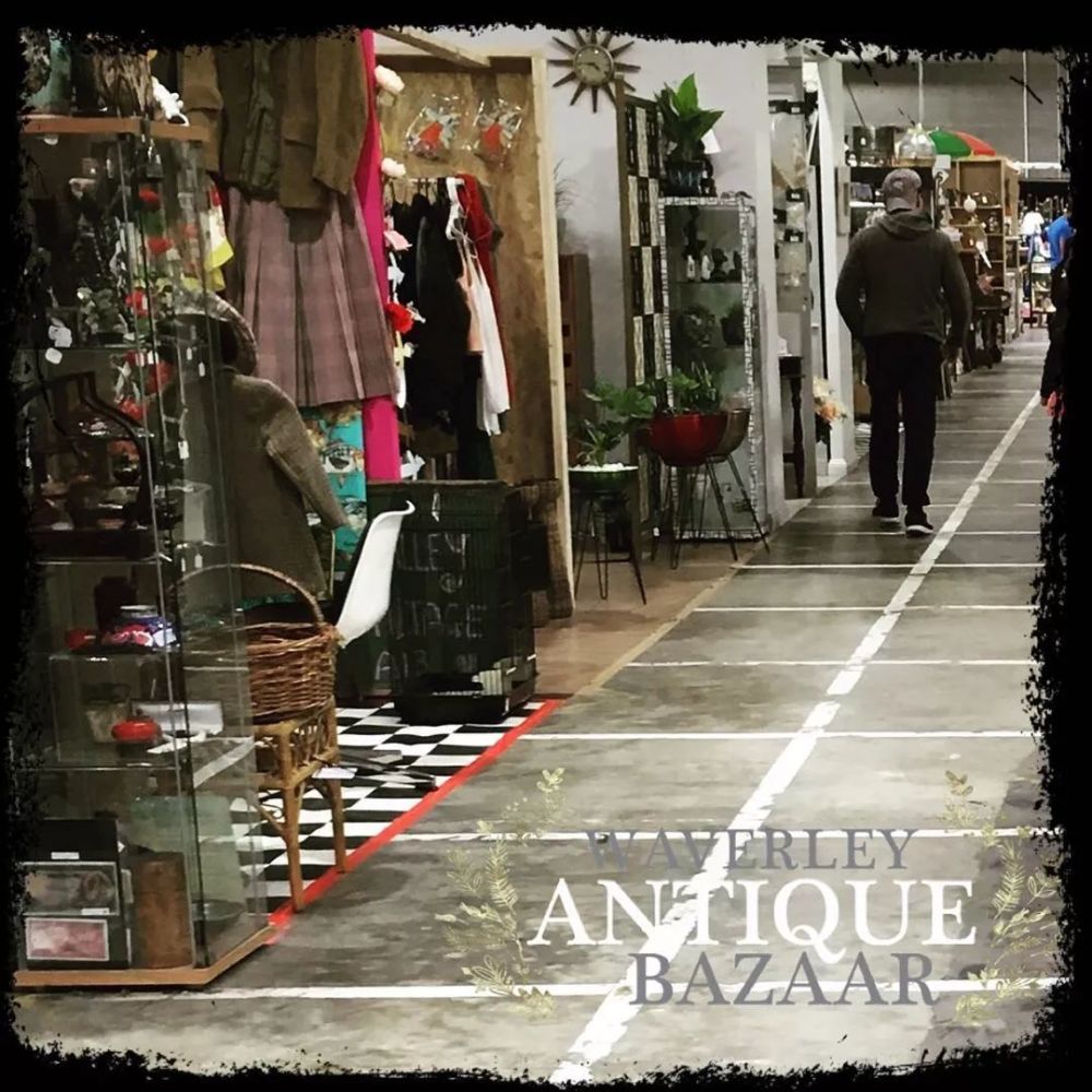 80-86 canterbury rd, kilsyth vic 3137 // waverley antique bazaar