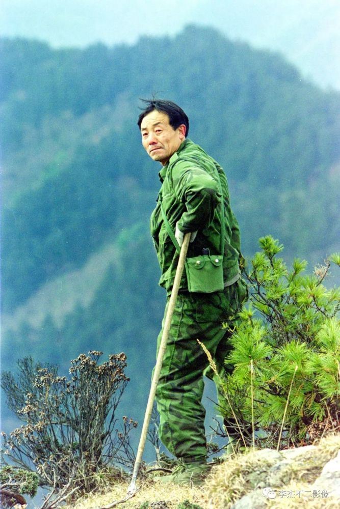 2001年11月22日,老站长辛志强,如今早已退休回到厚畛子镇钓鱼台村家里