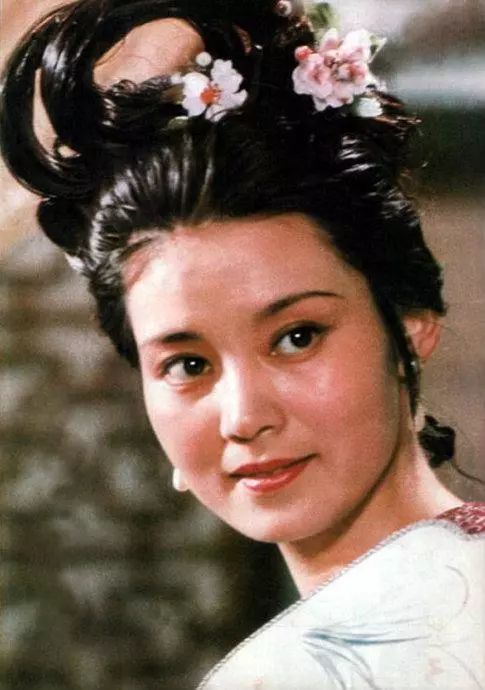 老电影:1981年古装故事片《杜十娘》潘虹主演,经典之作