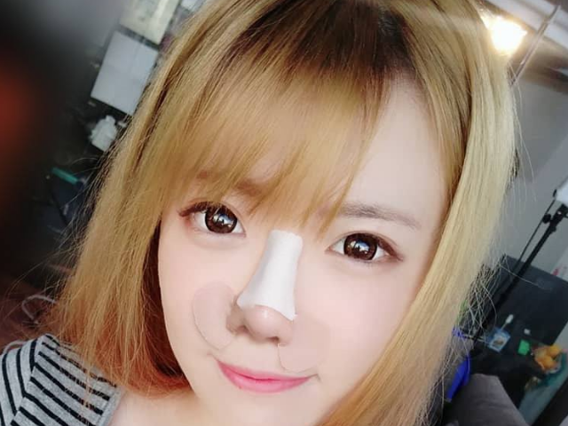 女生"毁鼻子"的3个行为,第3个多数人都做过,怪不得颜值低