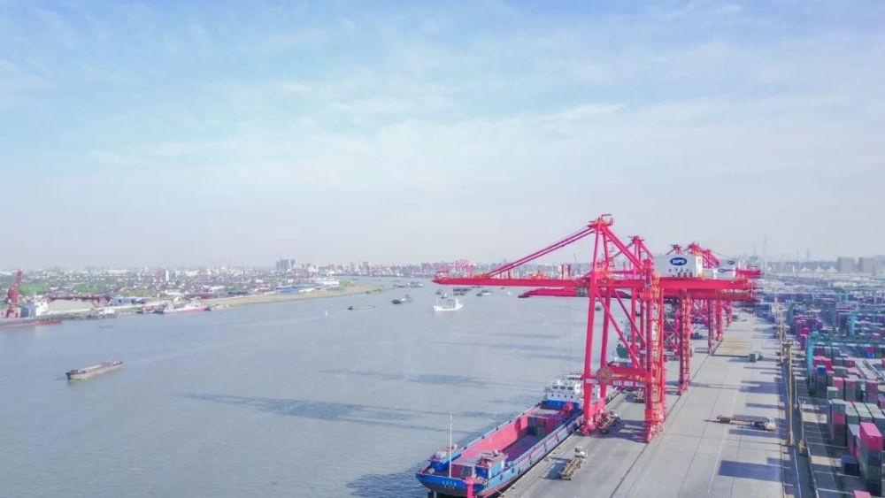 2019上海各区工资gdp_2020贵港市各区gdp