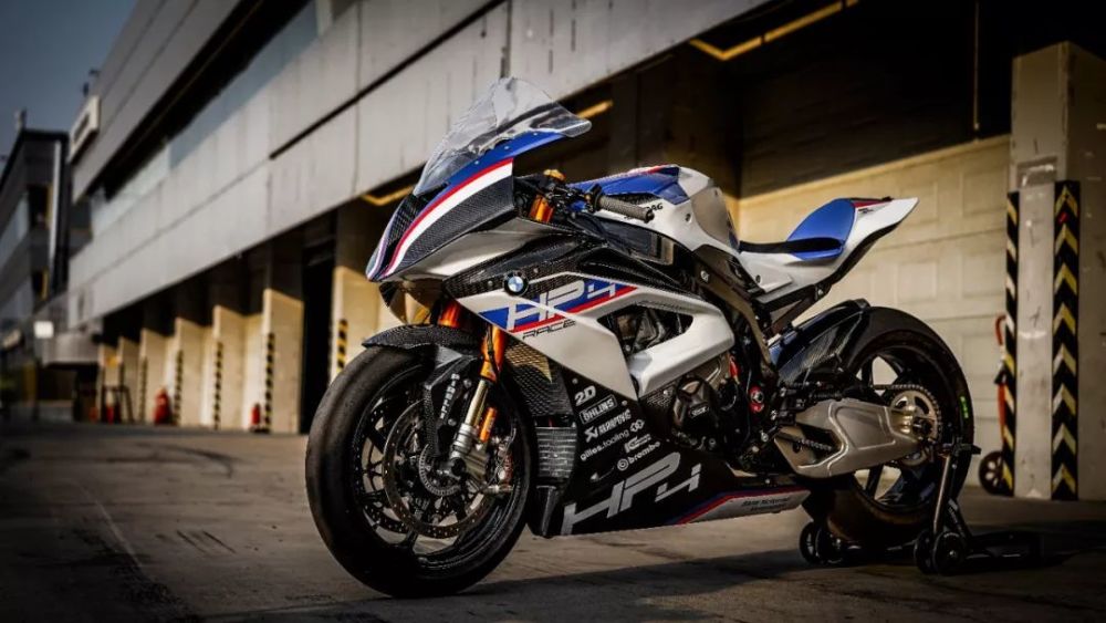 震哥国内首测性能"怪兽"bmw hp4 race