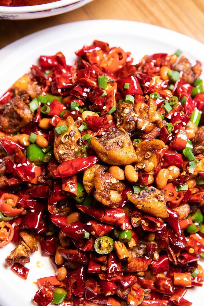 川菜外卖时的必点菜品了,所以对于这道菜我个人虽没什么研究,但却十分
