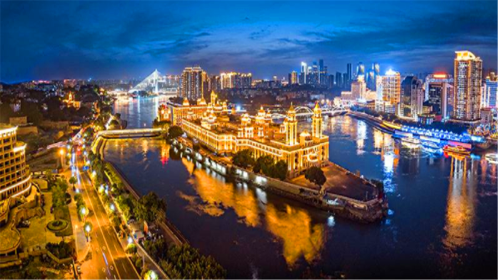 贵阳经济总量与南宁比较_贵阳至南宁高铁线路图(2)