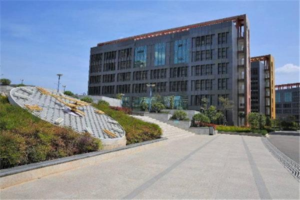 云南专科排名_云南工商学院专科宿舍(3)