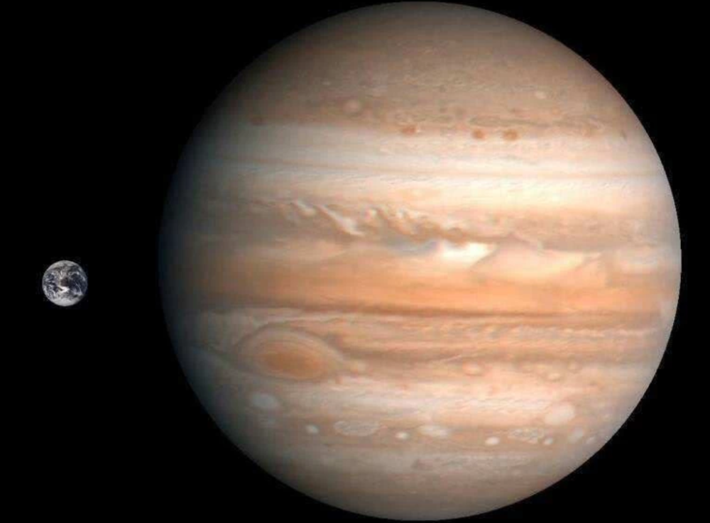 如果地球变成木星那么大,人类将会怎样生活?道理其实很简单