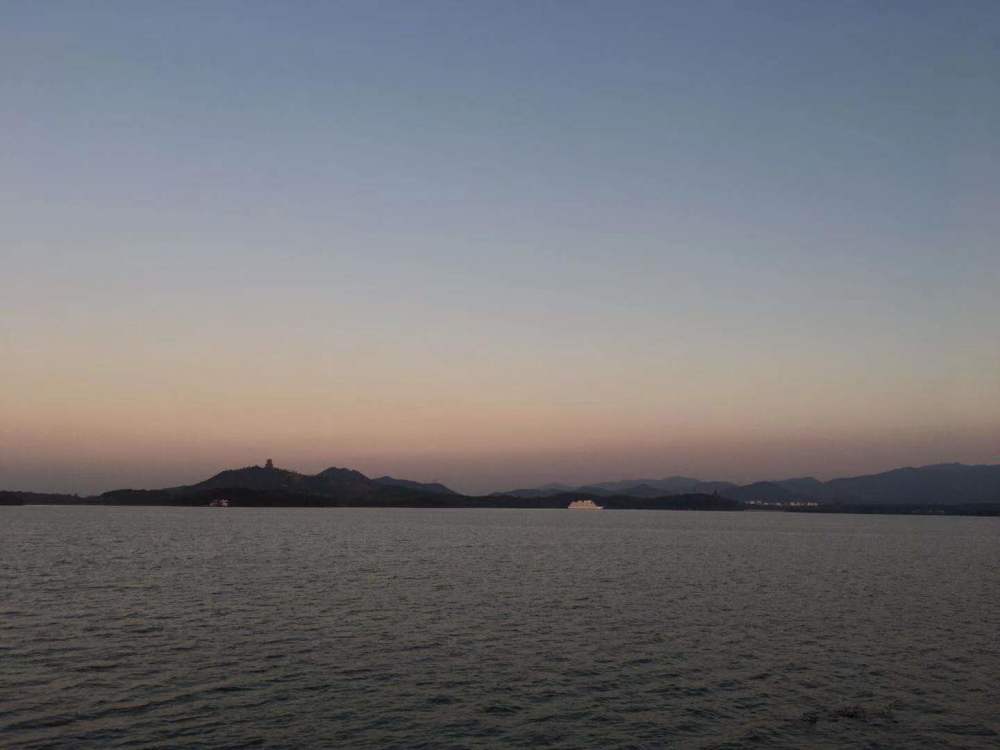 池州平天湖莲花台