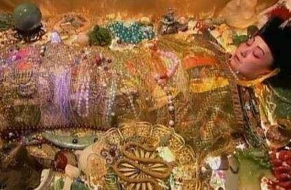 盗了慈禧墓的军阀孙殿英，最后的结局是怎样的？也许是天道有轮回