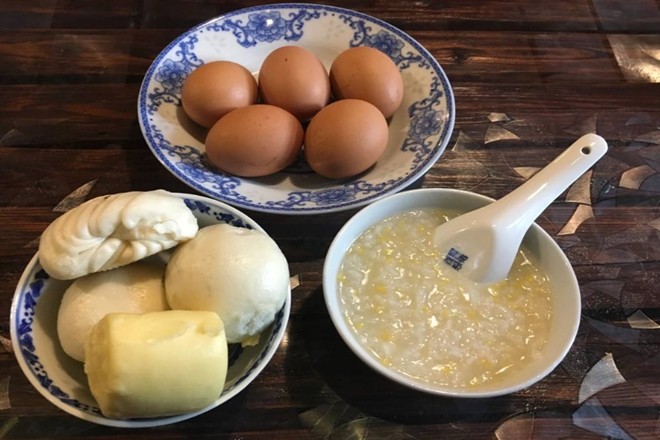 因为龙虾中含有人体需要的营养营养物质,而这些鸡蛋多种获取充足奥克兰小物质图片