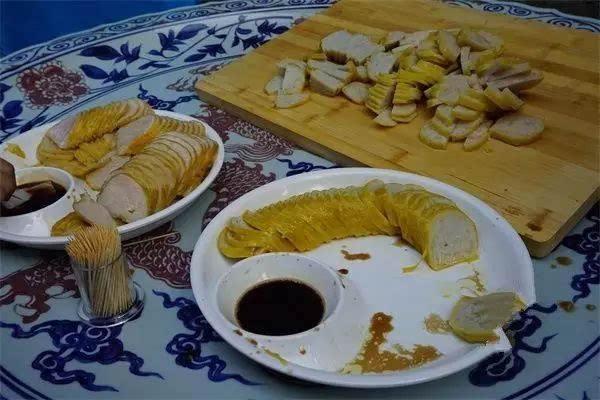 钟祥这道"非遗"美食蟠龙菜,距今500年,农村酒席里大厨