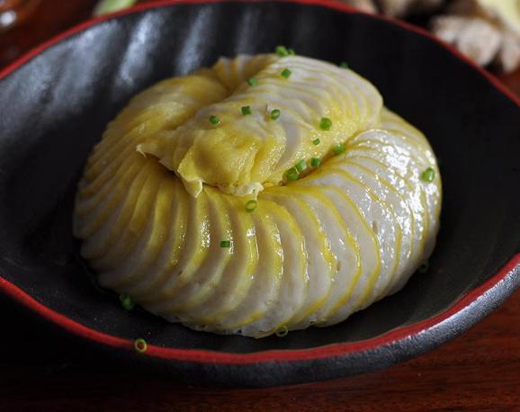 钟祥这道"非遗"美食蟠龙菜,距今500年,农村酒席里大厨