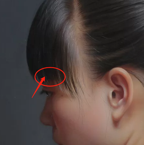 冷军徒弟画美女放大30倍发梢上的头屑皮都画得一清二楚