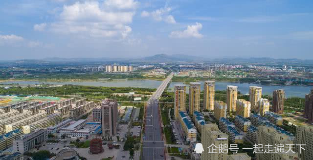 一个县字是什么成语_四字成语书法作品图片(3)
