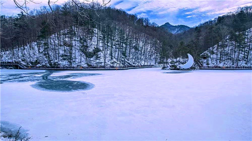 白云山迎来今冬第二场雪，唯美雪景等你来！